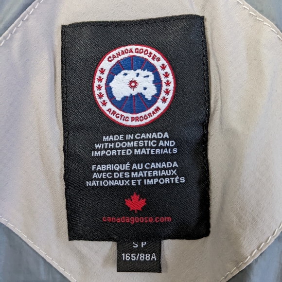 Canada Goose Alliston Packable Down Jacket in Moonstone Grey, S - Picture 6 of 6
